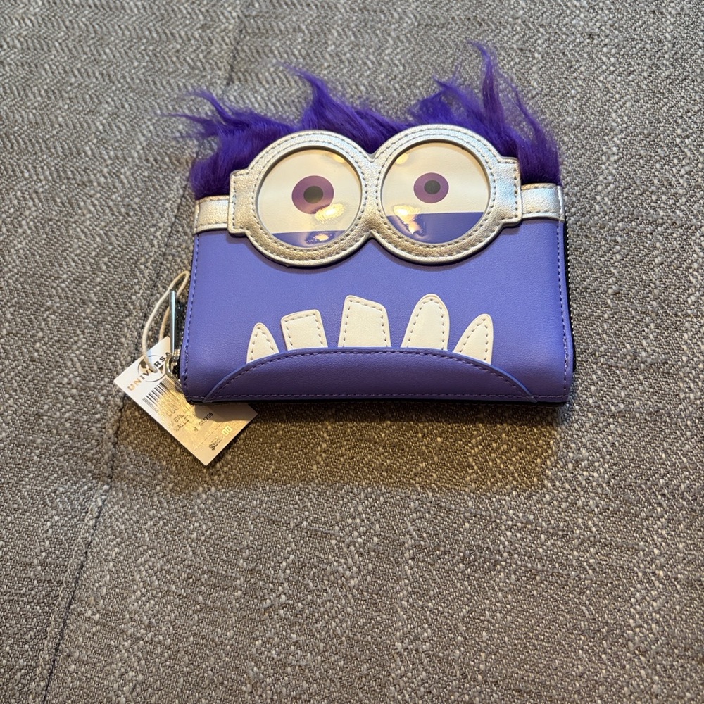 Loungefly Universal Studios Evil Purple Minion Wallet - Exclusive! | NWT 💜